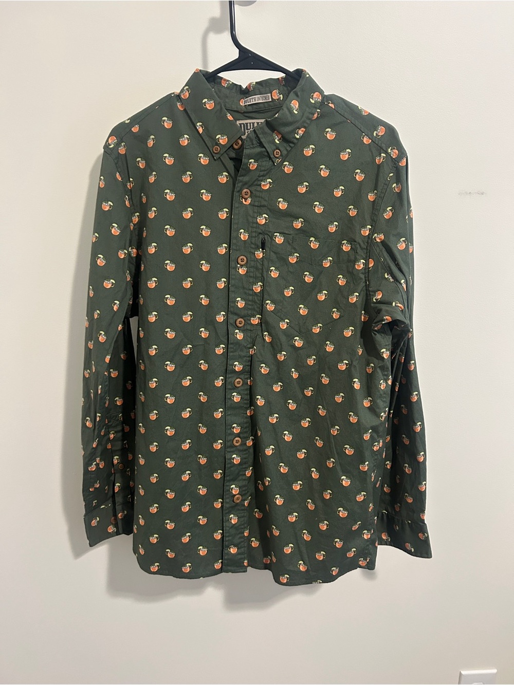 Duluth Trading Co Untucked Green Moscow Mule Print Shirt Size Medium